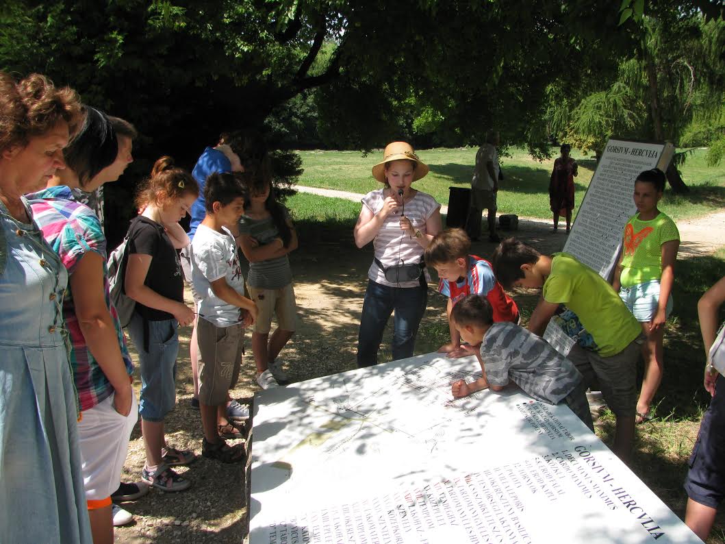 A Vezúv árnyékával találkoztak a lurkók Gorsiumban